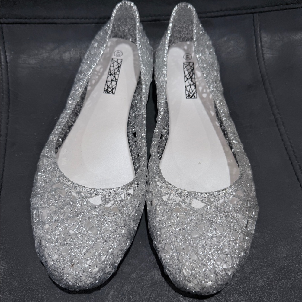 Elegant Silver Women's Shoes